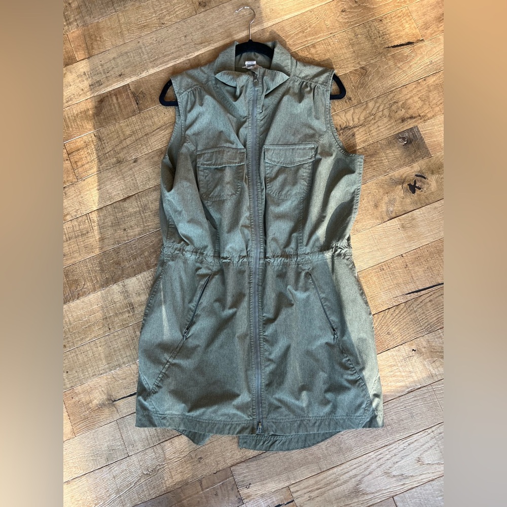 Women’s Duluth Trading Sol Survivor sun protection vest size medium